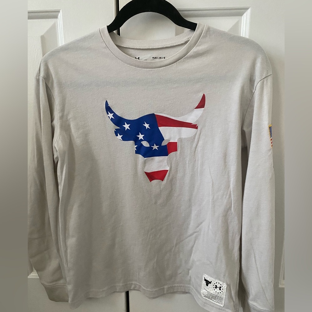 Under Armour Youth Large Long Sleeve T-Shirt.  Project Rock-USA
